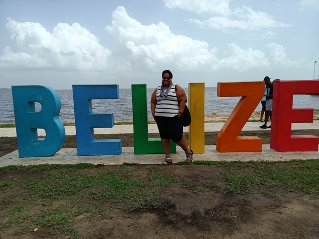 Belize Food Tasting, Rum Factory, and Sightseeing Excursion Had An Amazing Time with Jefferson!