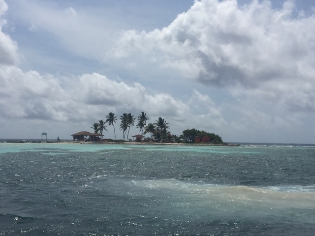 Belize Goff's Caye Island Beach Getaway and Snorkel Excursion Wow!
