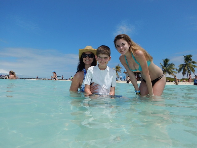 Belize Goff's Caye Island Getaway and Snorkel Cruise Excursion Fun remote destination