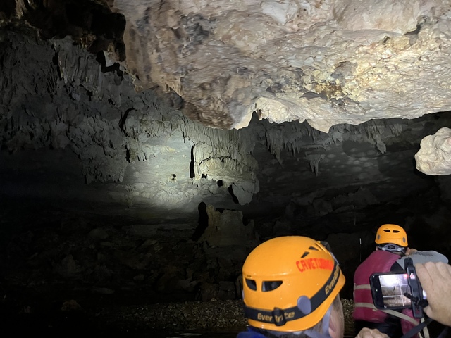 Belize Nohoch Che'en Caves Branch Cave Tubing Excursion with Lunch Cave Tubing with Lunch