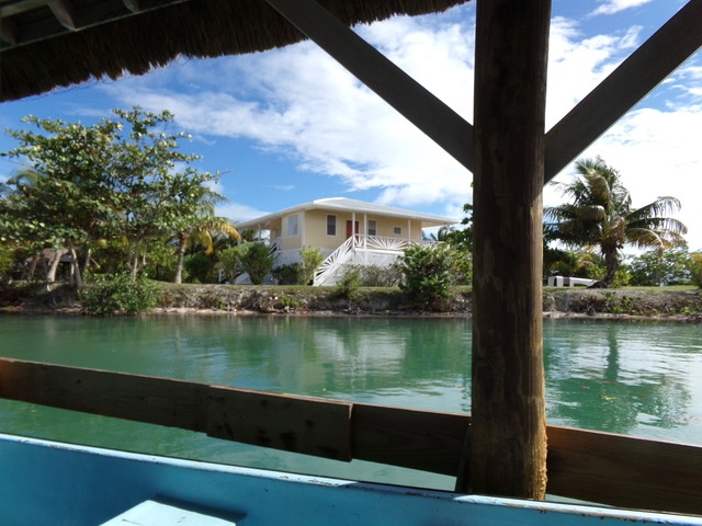 Belize Private Island Shaka Caye Beach Resort Day Pass Excursion Wonderful Time!