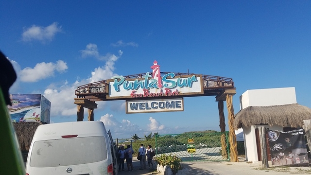 Cozumel Ultimate Island Jeep, Punta Sur Marine Park, and Snorkel Excursion Awesome Tour...