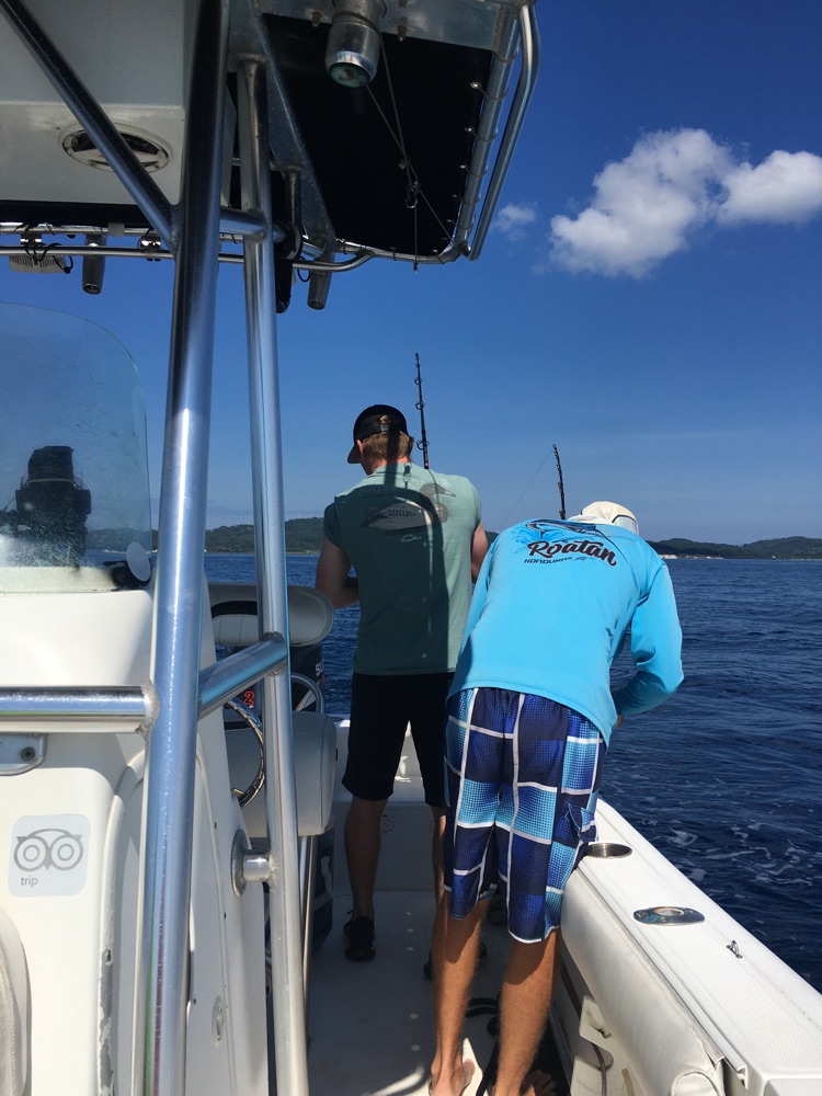 roatan fishing cruise excursions