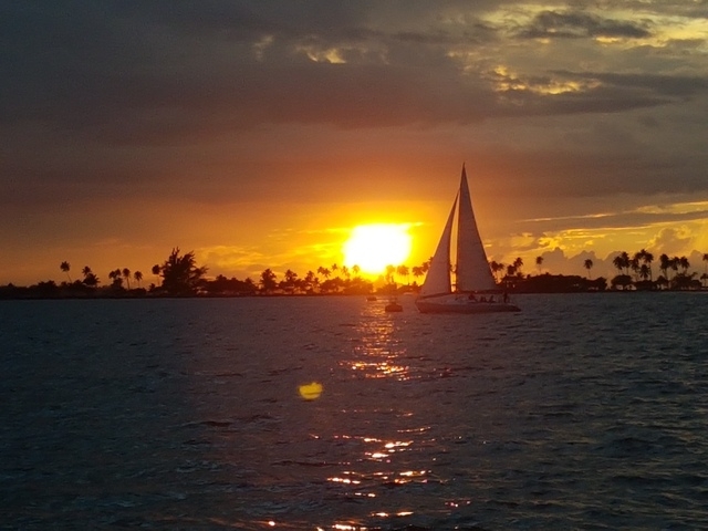 San Juan Sunset and Sightseeing Big Boat Excursion 1st time cruiser
