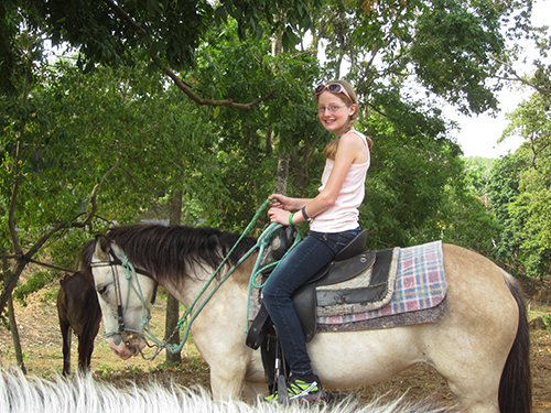 Roatan parrot tree Cruise Excursion Cost