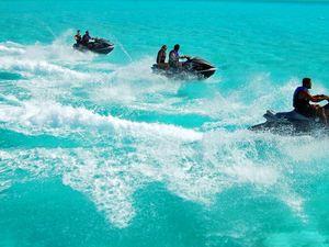 Aruba Jet Ski and Parasailing Excursion Combo for 2 People