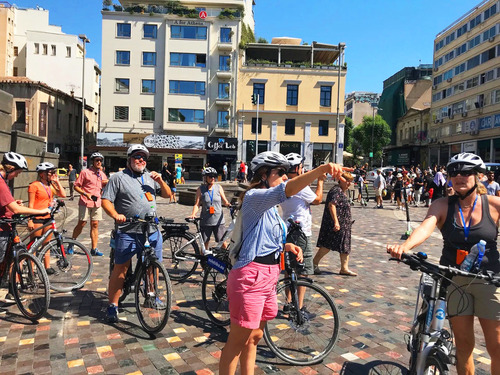 Athens Memorable Sightseeing and Food Tasting by E-Bike Excursion