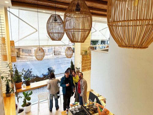 Athens Memorable Sightseeing and Food Tasting by E-Bike Excursion