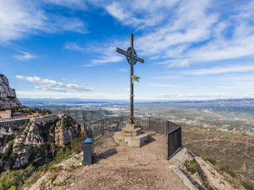 Barcelona Mountains Sightseeing Tour Booking