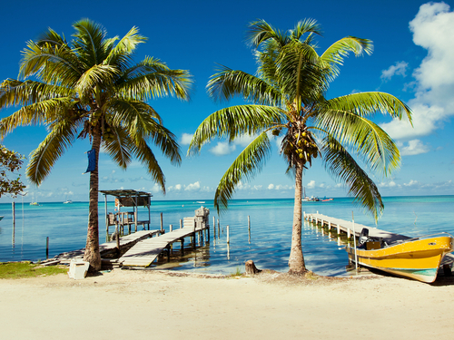 Belize  Belize City Caye Caulker beach break Cost