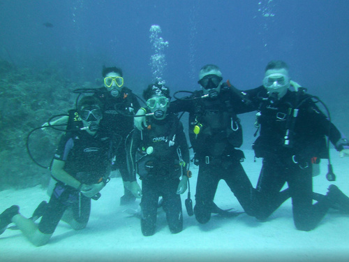 Grand Cayman  Grand Cayman (George Town) Beginner SCUBA Excursion Reservations