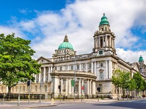 Belfast Hop On Hop Off City Sightseeing Bus Excursion