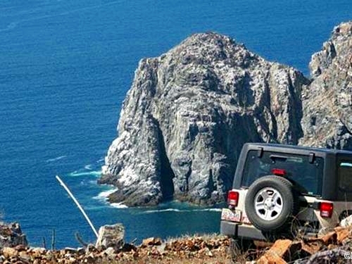 Cabo San Lucas Jeep Sightseeing Excursion to Todos Santos Magic Town with Lunch