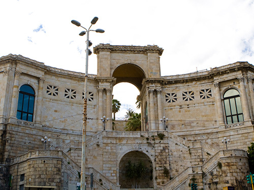 Cagliari Sardinia San Benedetto Market Sightseeing Tour Prices