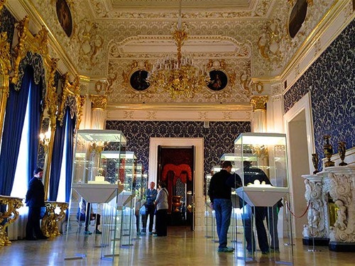 St. Petersburg canal tour Excursion Booking