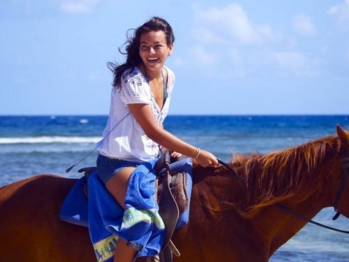 Ocho Rios ride horse in ocean Trip