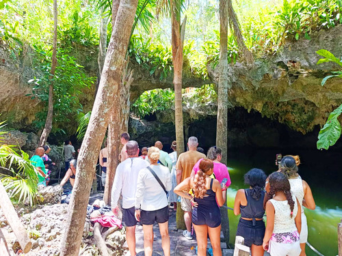 Cozumel Combo Jeep Sightseeing and ATV with Jade Caverns Adventure 