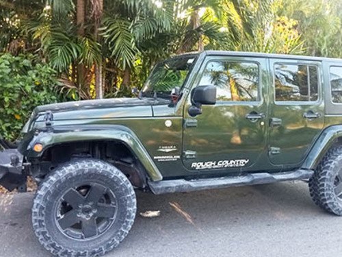 Cozumel Private Island Jeep Excursion with Lunch