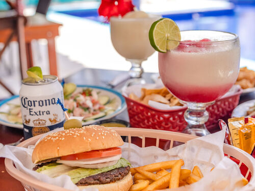 Cozumel San Francisco Beach Day Pass with 1 Meal and 2 Drinks
