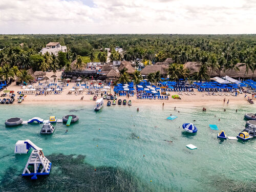 Cozumel San Francisco Beach Day Pass with 1 Meal and 2 Drinks