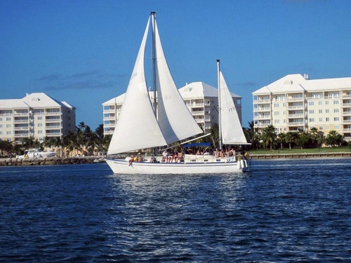 Nassau sailing Excursion Prices