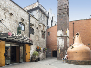 Dublin Highlights, Guinness Beer Storehouse, Jameson Whisky, and Howth Village Excursion