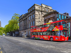 Edinburgh Hop On Hop Off City Sightseeing Bus Excursion