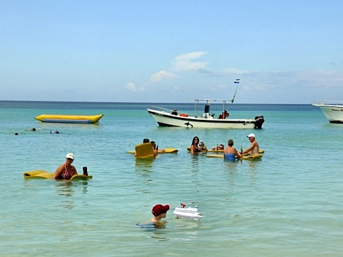 Roatan West Bay Beach Shore Excursion Booking