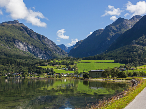 Geiranger  Norway Flydalsjuvet Viewpoint Excursion Tickets