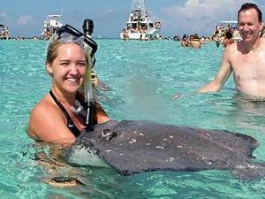 Grand Cayman Stingray City Catamaran Sail and Snorkel Excursion