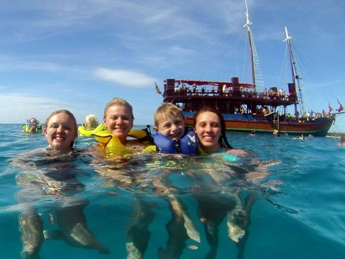 Bridgetown all inclusive party cruise Trip Reviews