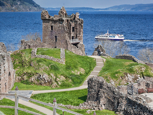 Invergordon Loch Ness, Urquhart Castle, and Inverness Excursion