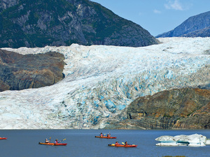 Juneau Mendenhall Lake Kayak Adventure Excursion