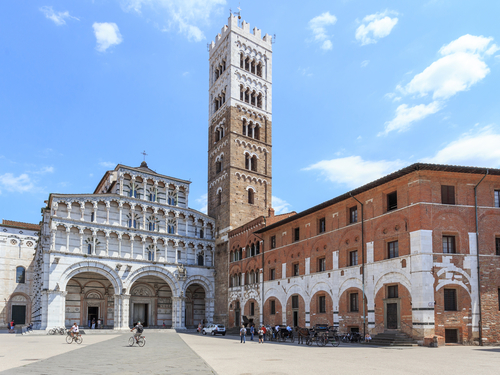 La Spezia (Florence)  Italy the walls of Lucca Private Excursion Tickets