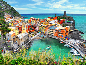 La Spezia Full Day to Cinque Terre with Limoncino Tasting Excursion