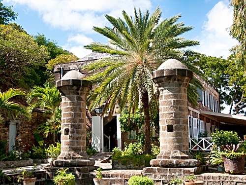 Antigua  St. John's Fig Tree Drive Tour Reservations
