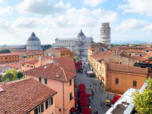 Livorno to Lucca and Pisa with Leaning Tower Entrance Ticket Excursion