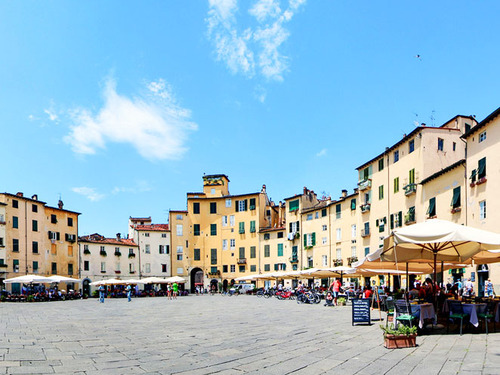 Livorno to Lucca and Pisa with Leaning Tower Entrance Ticket Excursion