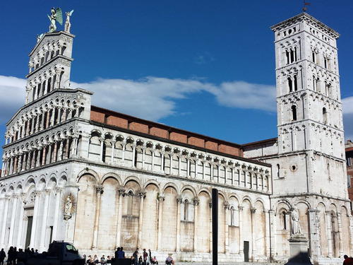 Livorno to Lucca and Pisa with Leaning Tower Entrance Ticket Excursion