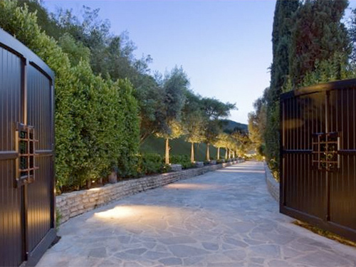 Los Angeles Rodeo Drive Trip Booking