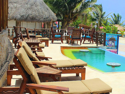 Mahahual Food and Drinks Cruise Excursion Booking