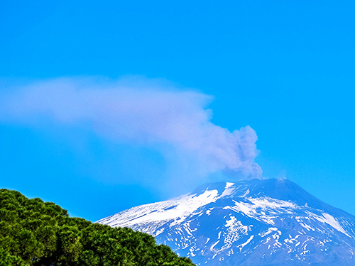 Messina Private Full Day to Mount Etna and Wine Tasting Excursion