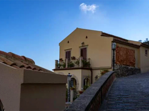 Messina Private Full Day to Savoca and Taormina Excursion