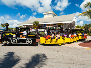 Miami to Key West Day Trip with Conch Train Excursion