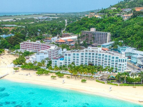 Montego Bay City Highlights and Beach Day Pass at Luxury Boutique S Hotel