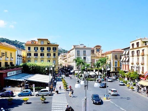 Naples Pompei Tour Booking