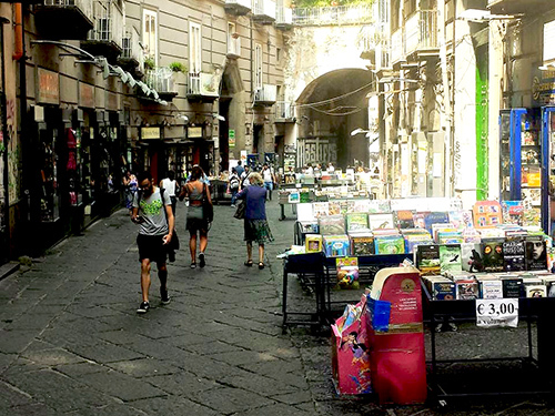 Naples Italy Pizza a portafoglio Walking Excursion Booking