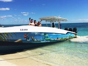 Nassau Powerboat Sightseeing, Snorkel, Turtles and Beach Break Excursion