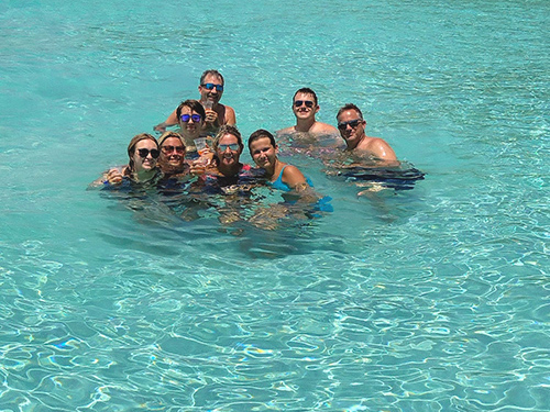 Nassau Thrill Seekers Powerboat and Snorkel Excursion