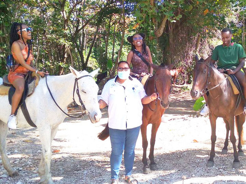 Ocho Rios Horseback Riding Trip Reservations